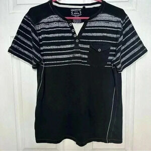 Urbanology T-Shirt Buttons Front Pocket Stripes Black & White Size  Medium